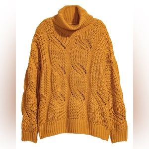 H&M Chunky Mustard Yellow Turtle Neck Size M